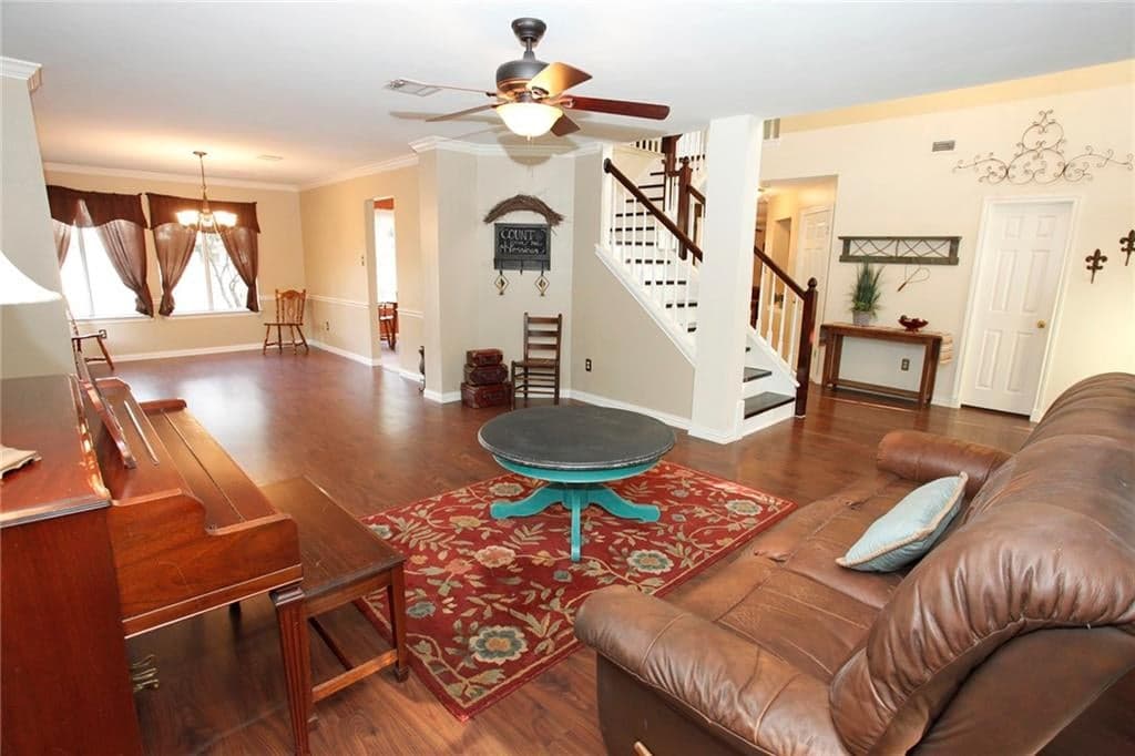 Gallery image 4