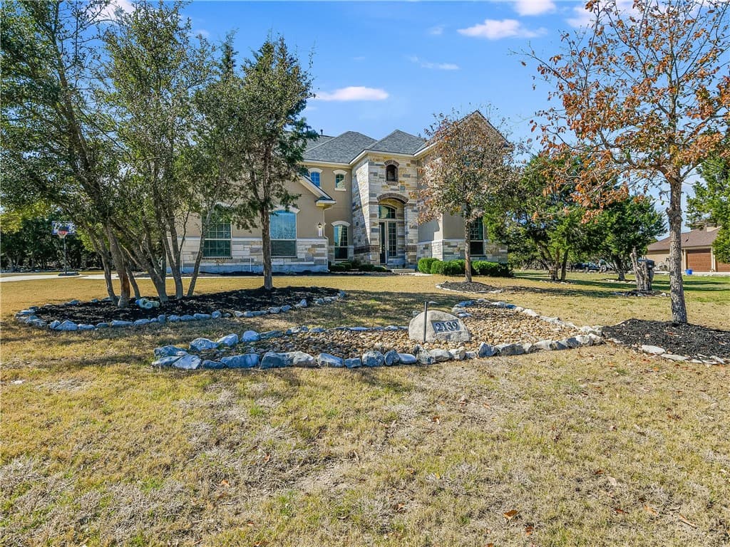 2139 Oakwood Holw