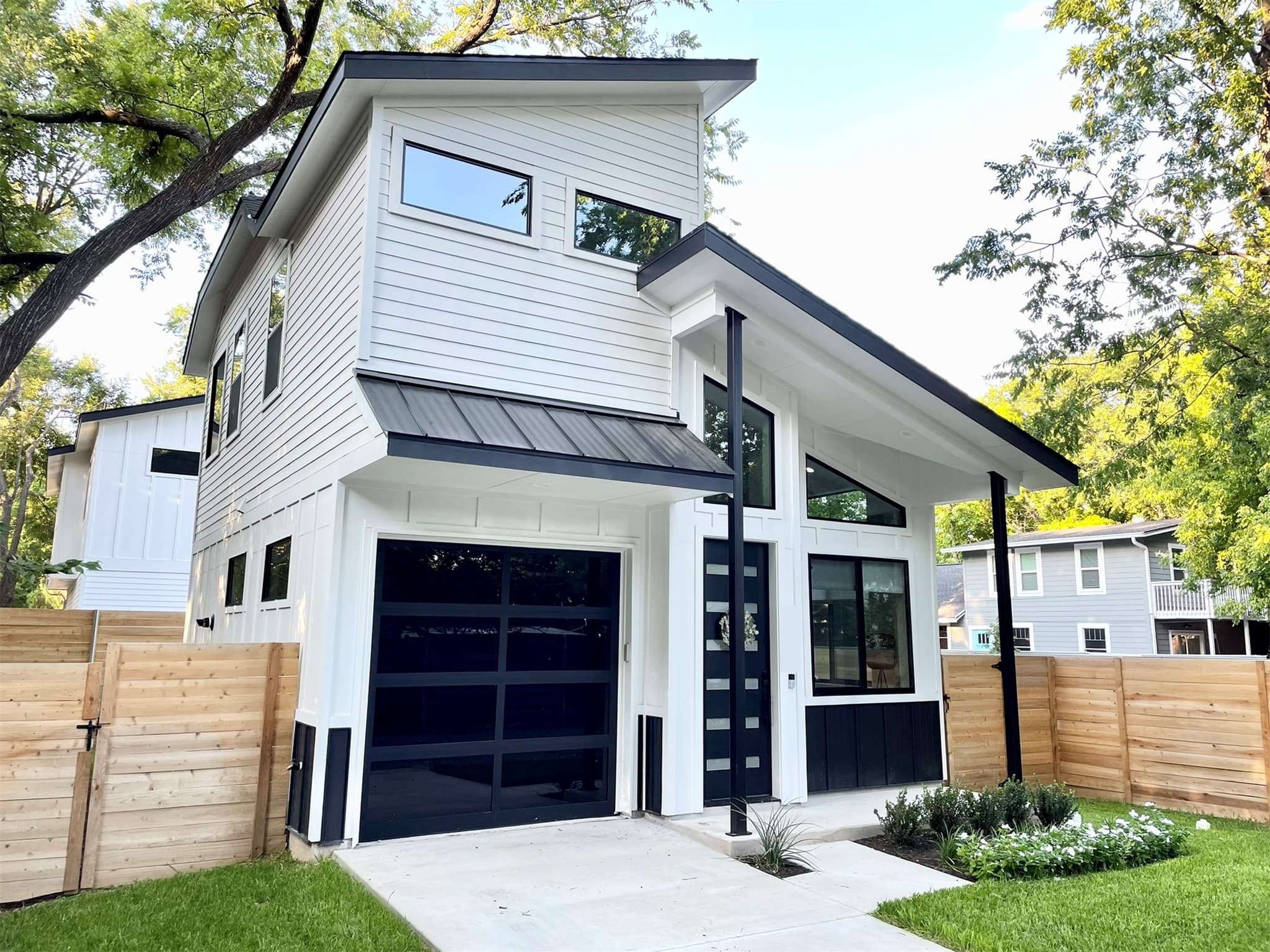 2009 Canterbury St # 2