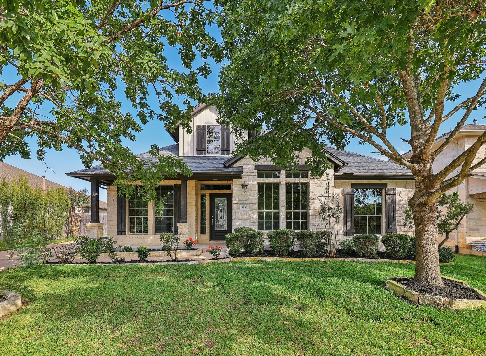 7324 Moon Rock Rd