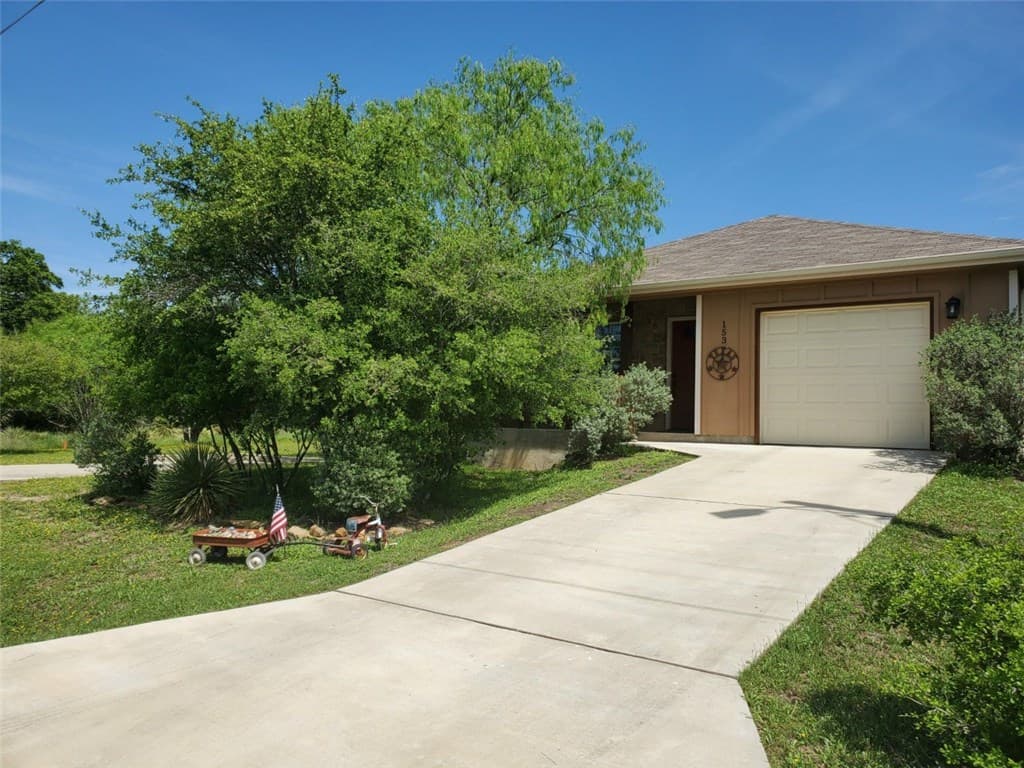 Main property image