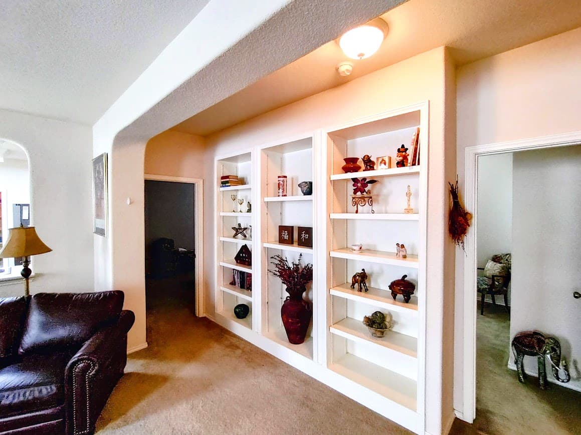 Gallery image 2