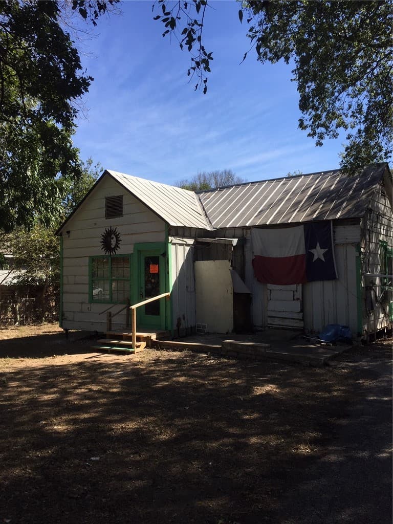 Main property image