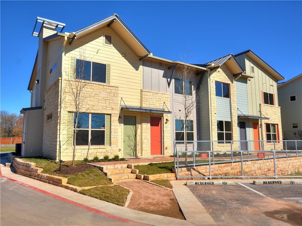 7805 Cooper Ln Unit 102