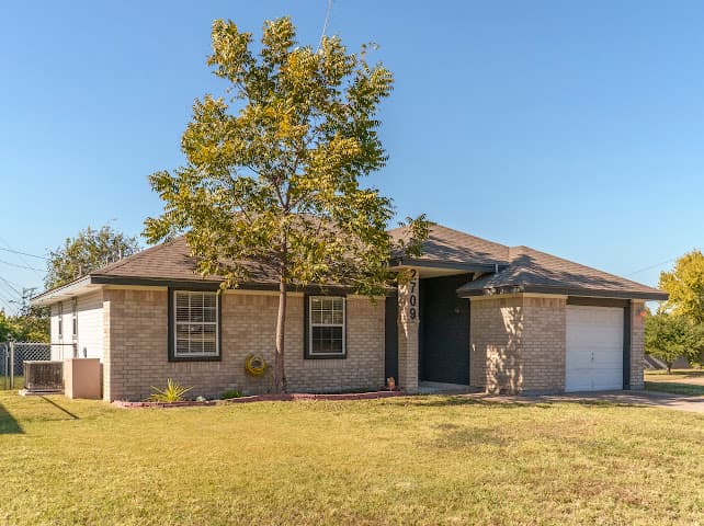 2709 Timberline Dr