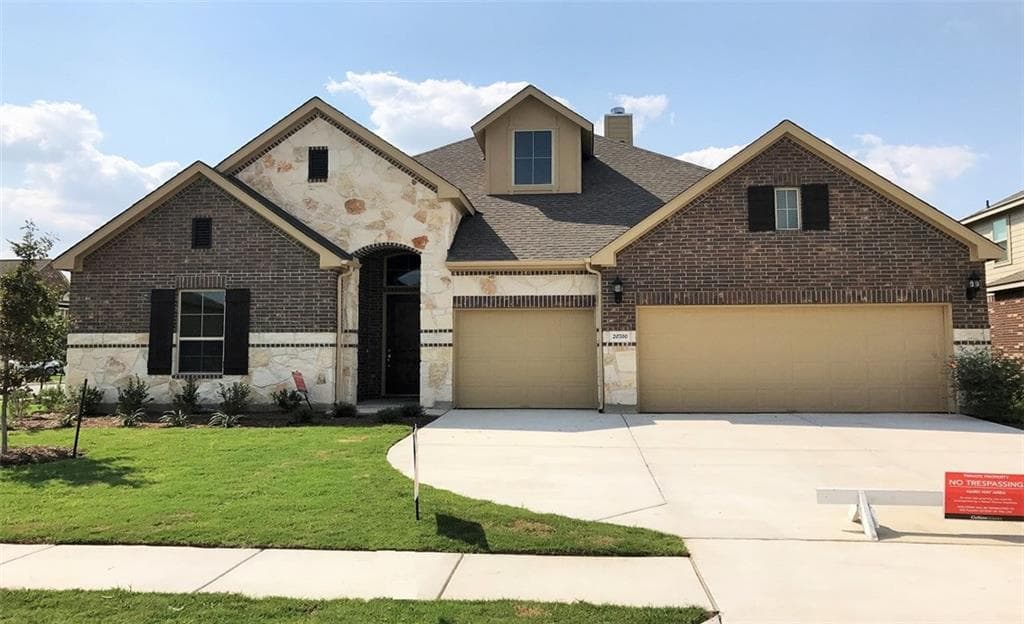 20700 Pinewalk Dr