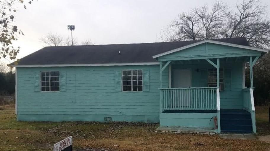 101 Moreno St