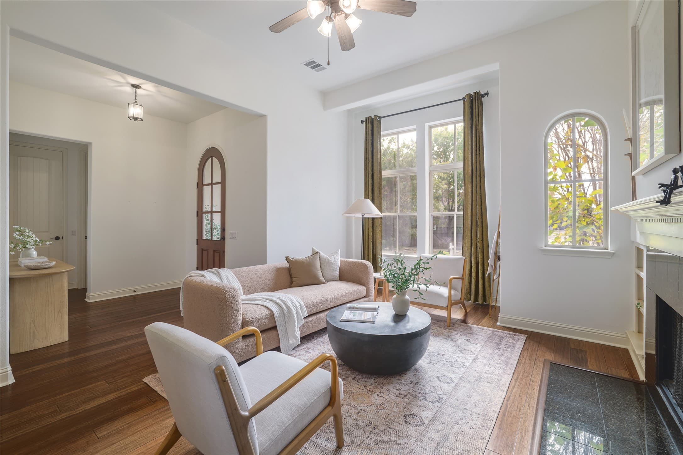 Gallery image 4