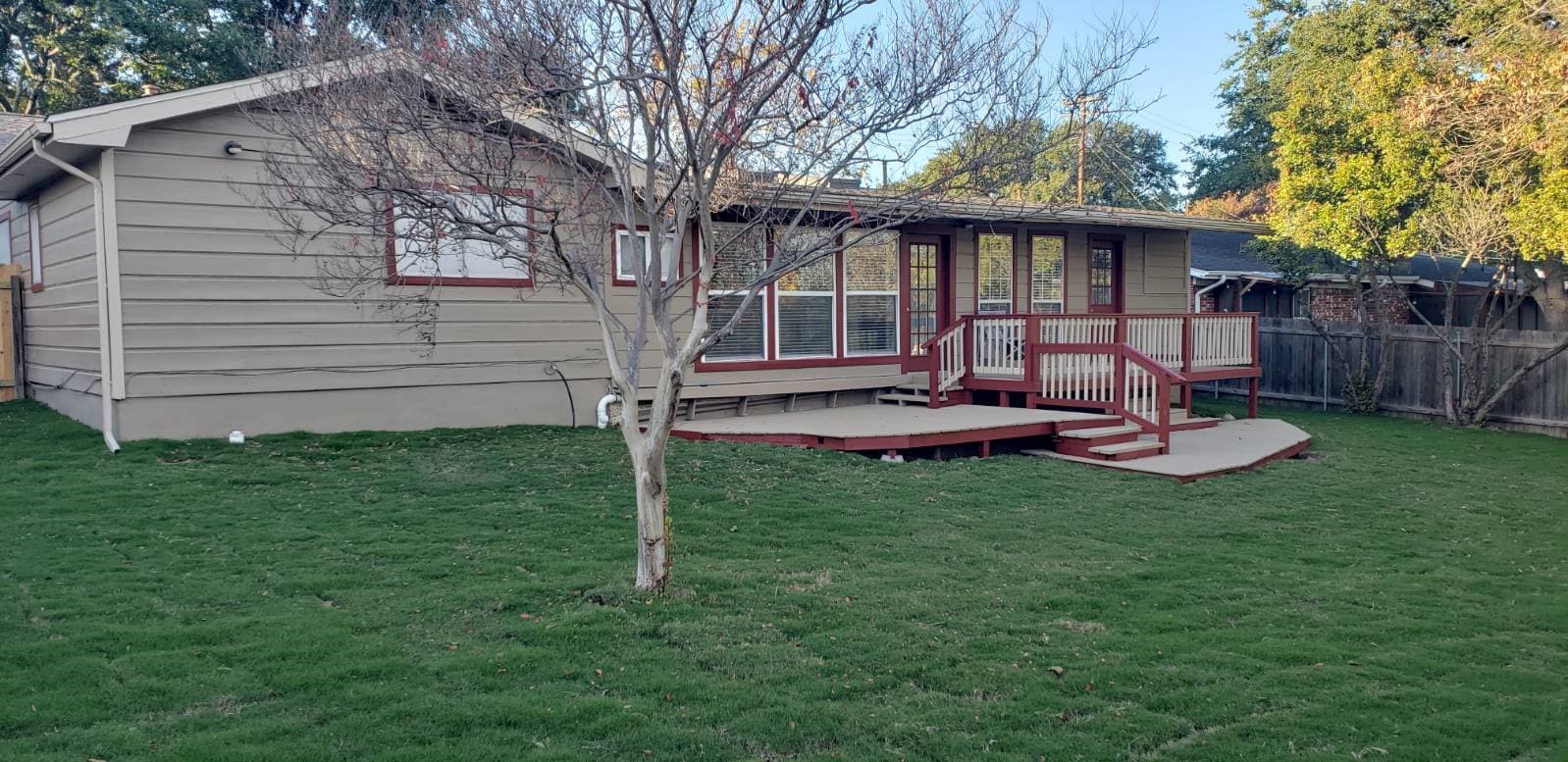 11903 Spring Hill Dr