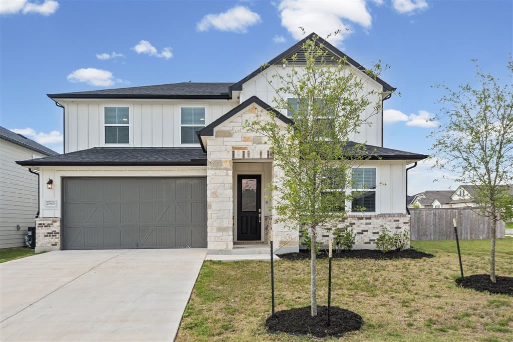 20601 Stelfox St Ste Lfox