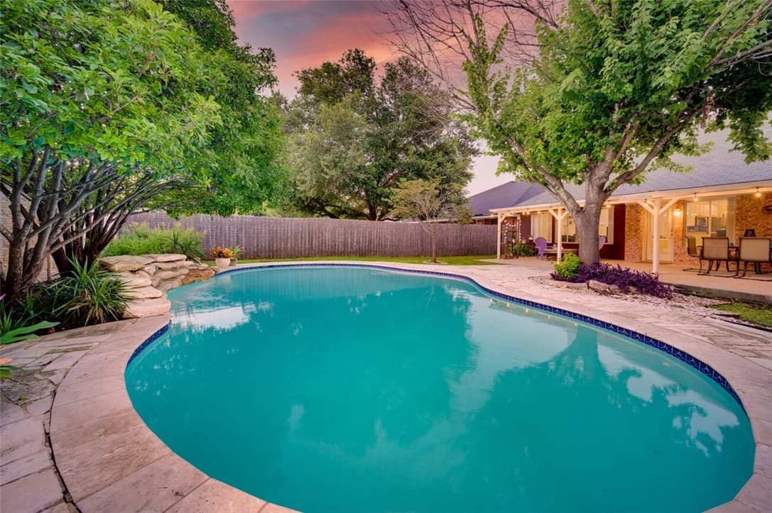 14810 Bescott Dr
