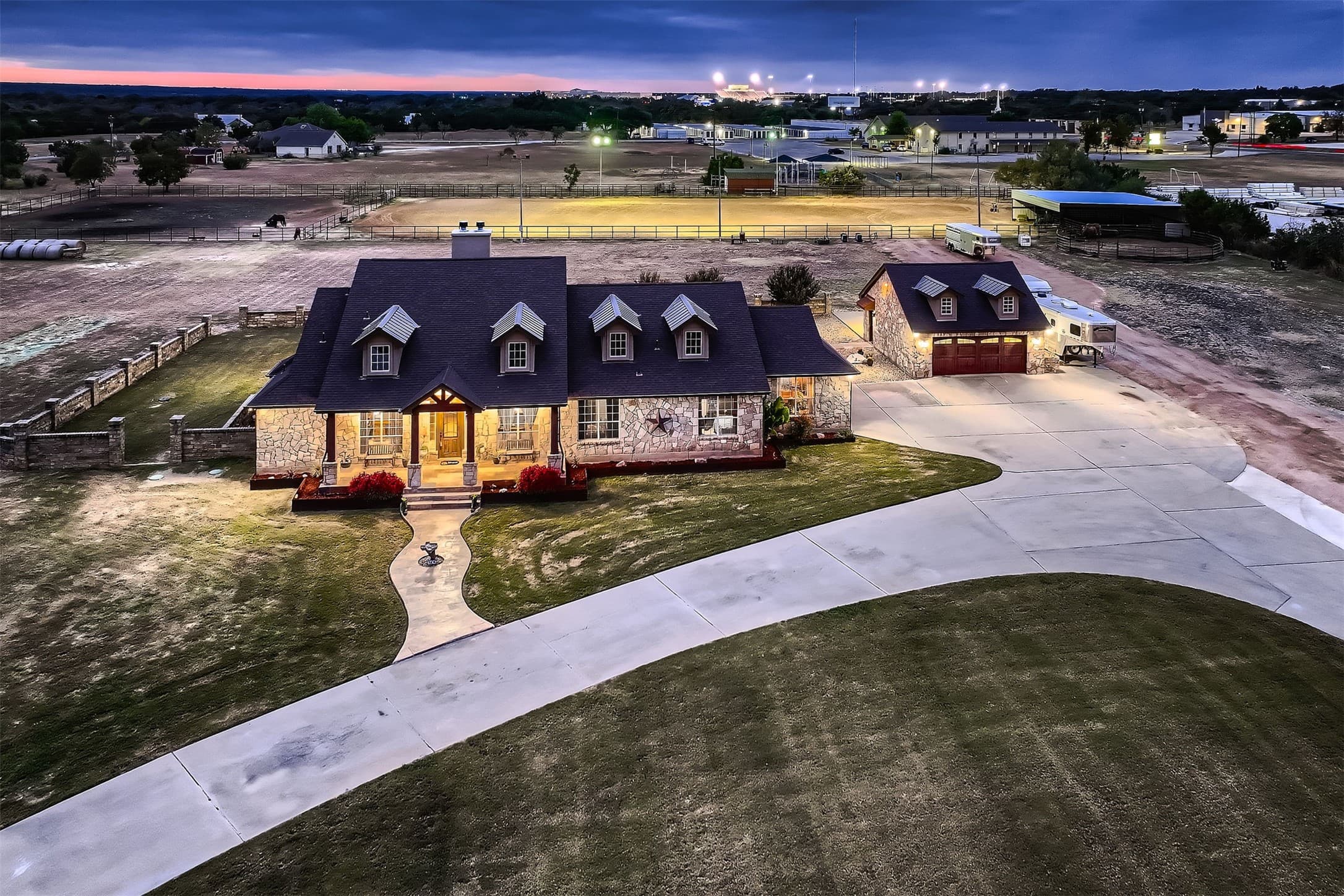 Main property image
