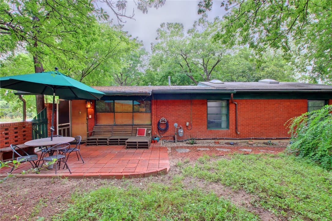 3403 Merrie Lynn Ave