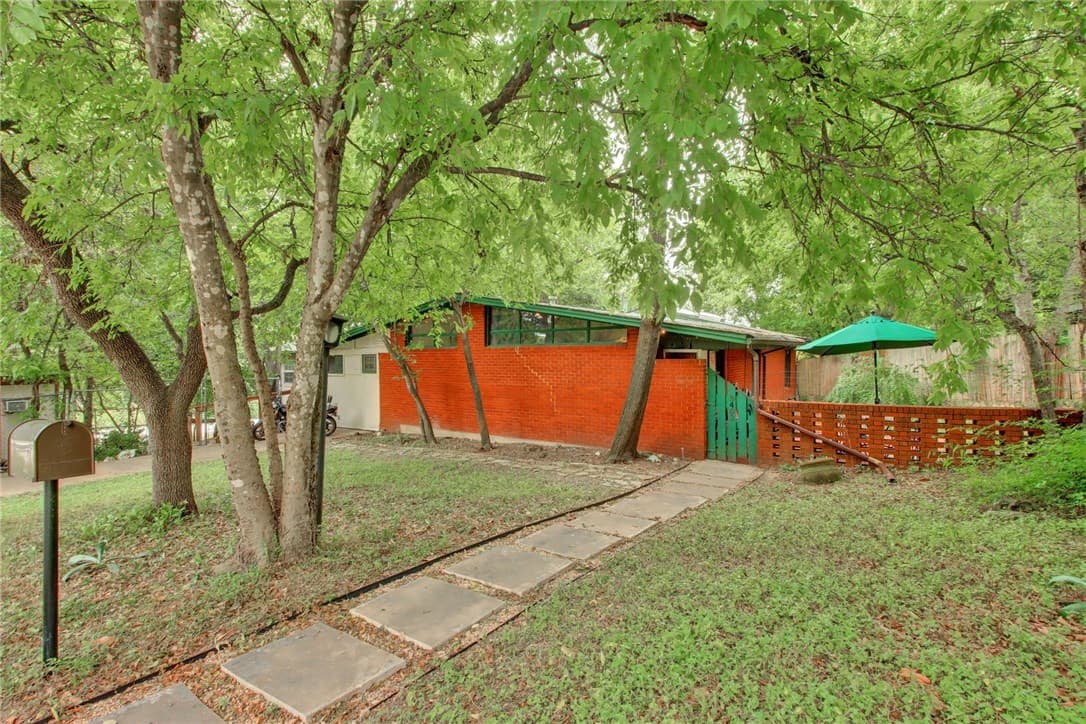 Gallery image 3