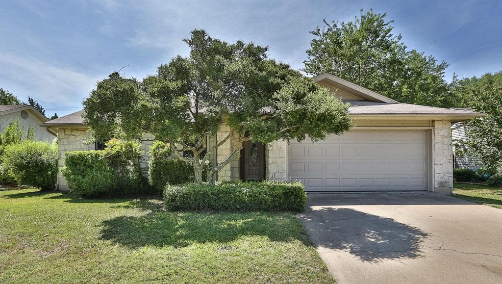 1107 Nottingham Hill Rd