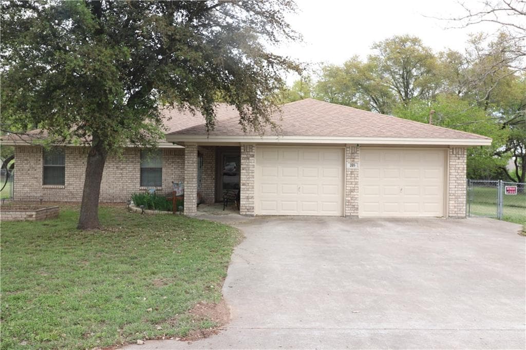 205 Barrington Dr