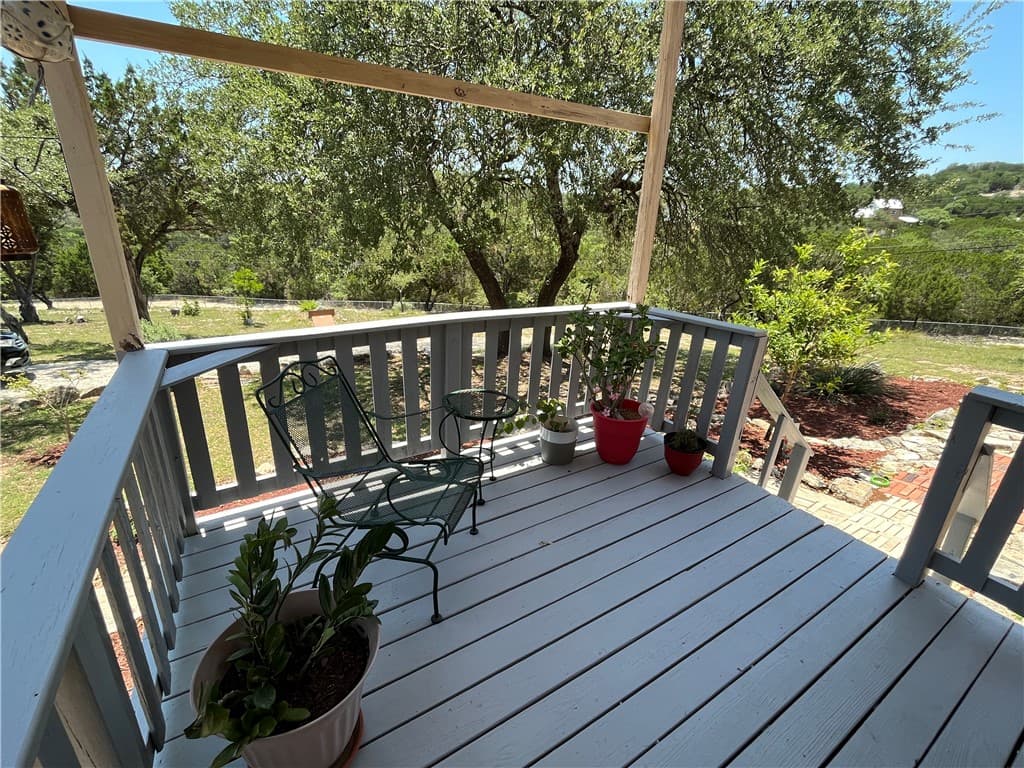 6410 Sierra Vista Dr