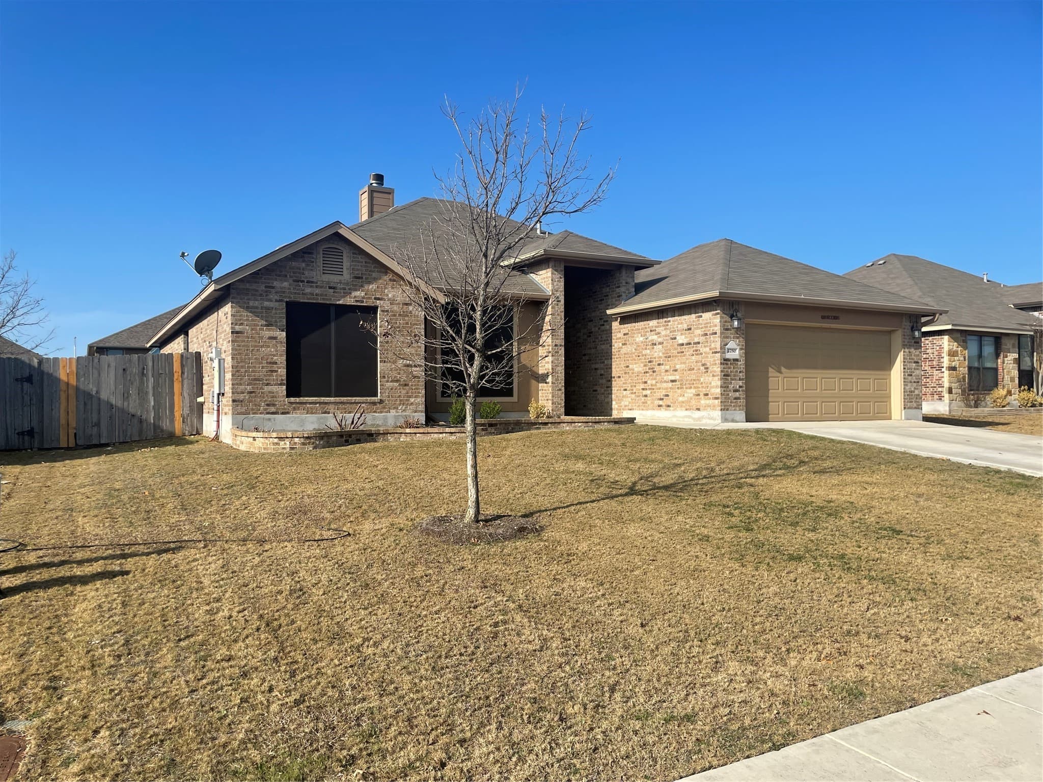 2250 Sun Chase Blvd