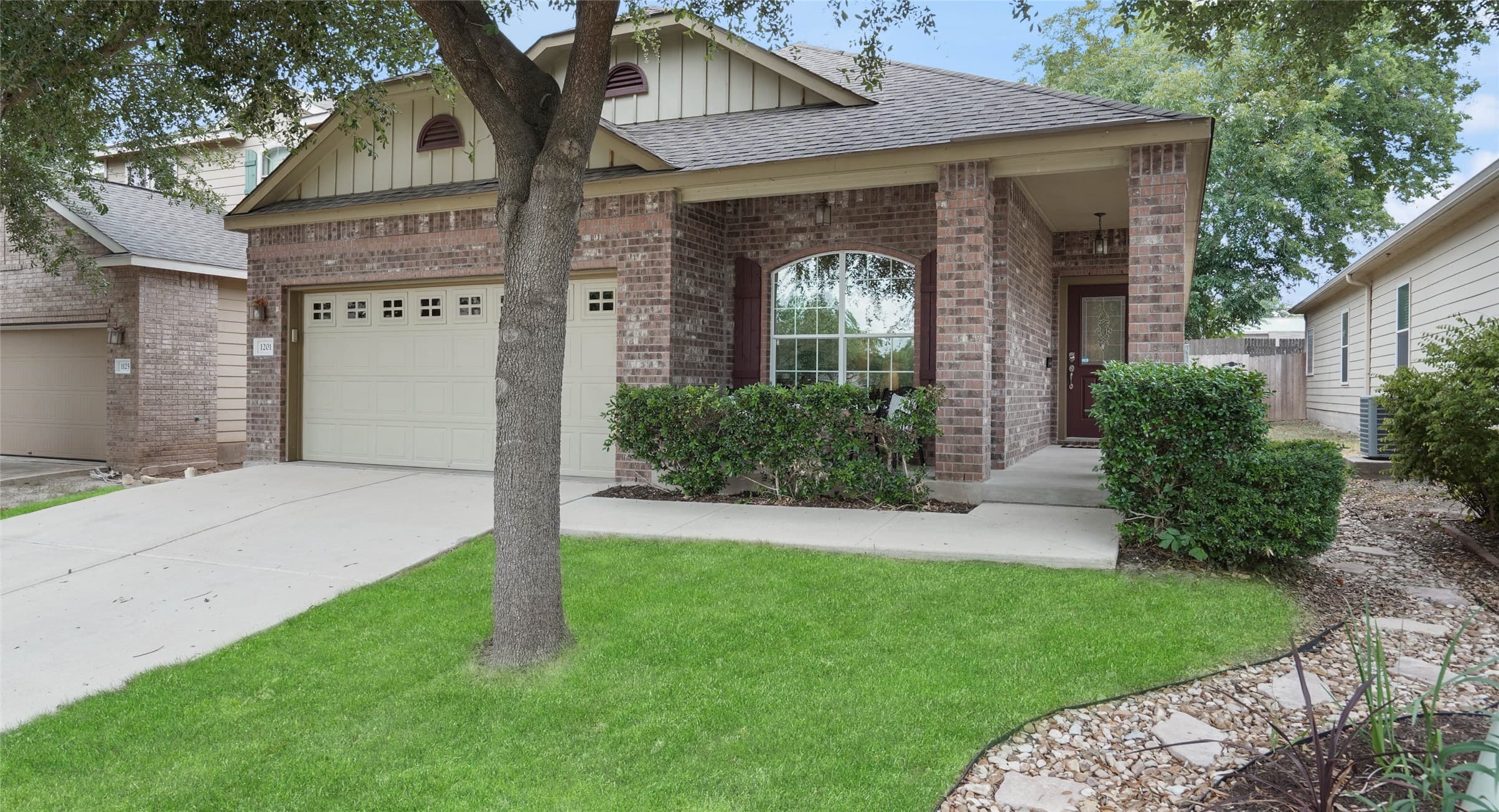 1201 Zacharys Way