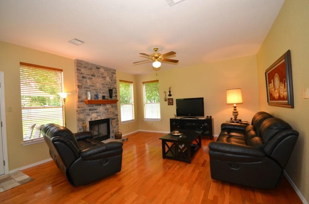 Gallery image 4