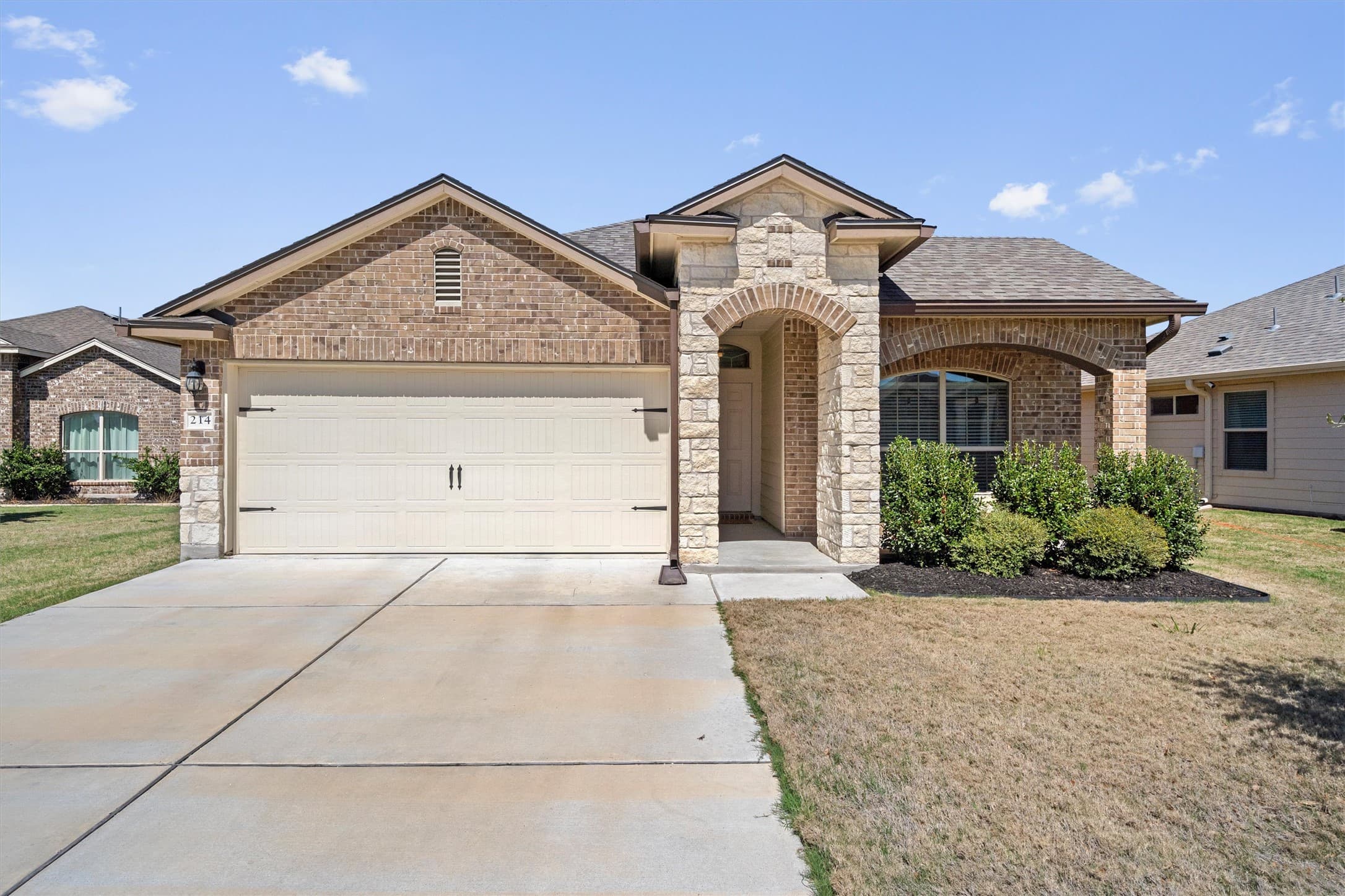 214 Nathaniel Dr
