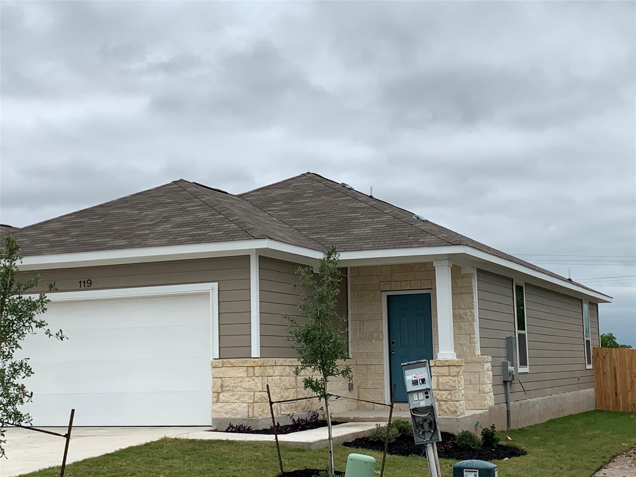 Main property image