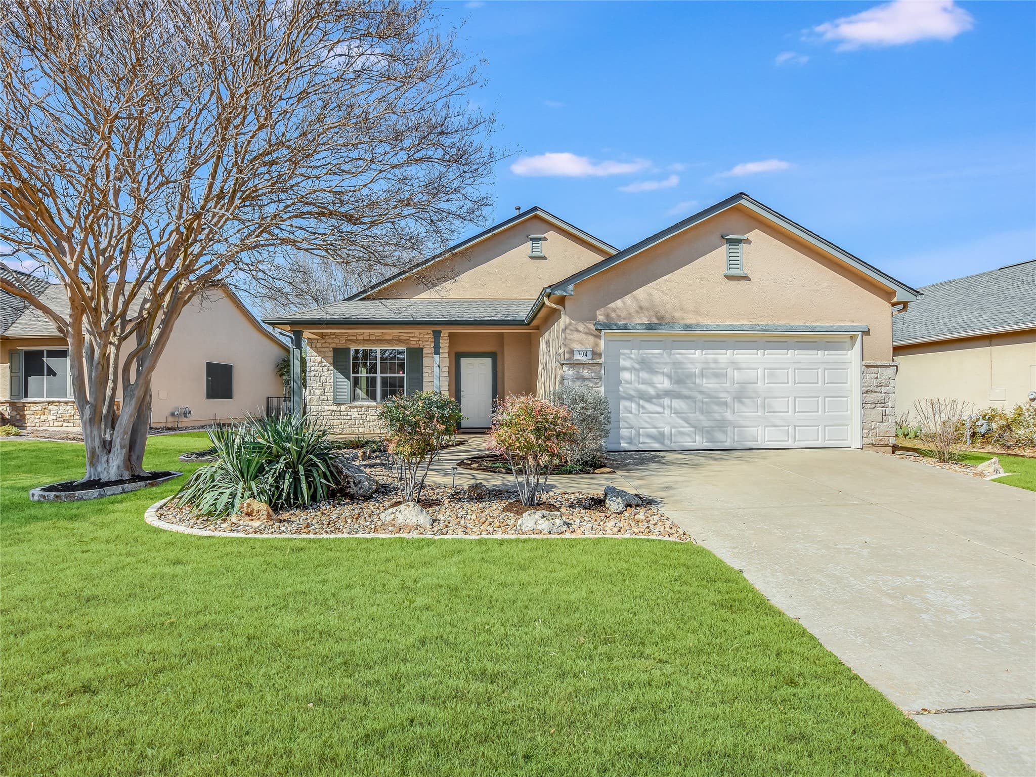 704 Texas Dr