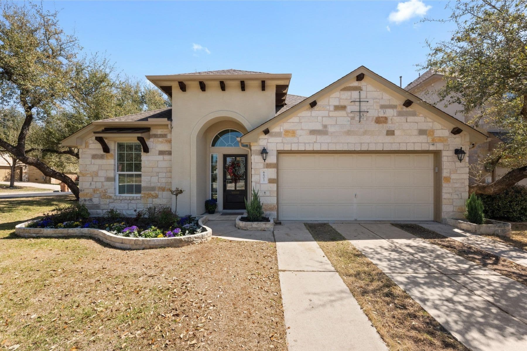 6601 Antigo Ln