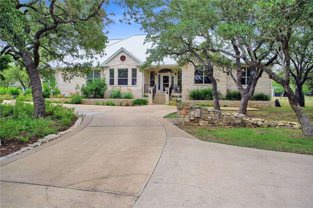 109 High Plains Dr