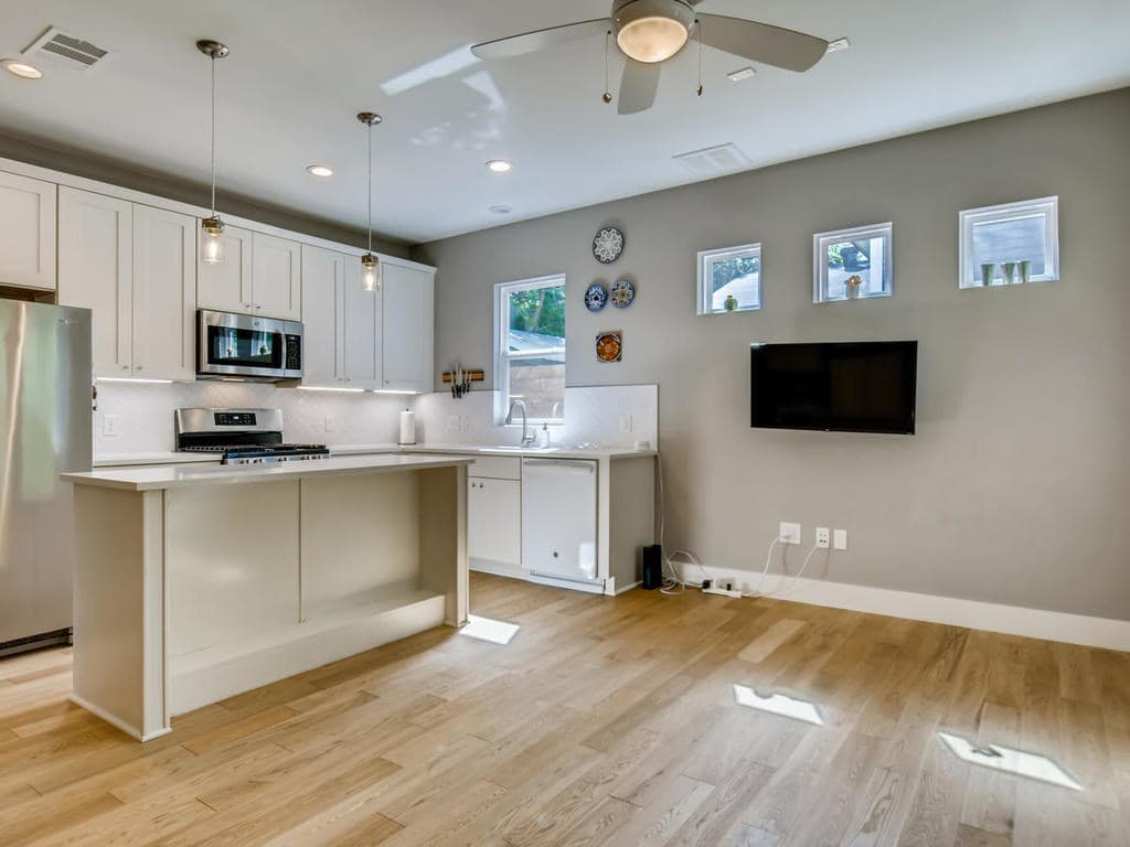 Gallery image 3