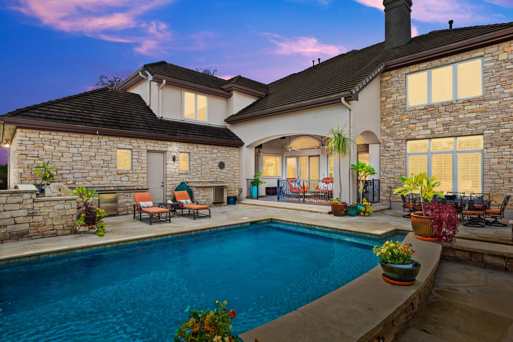 8211 Denali Pkwy