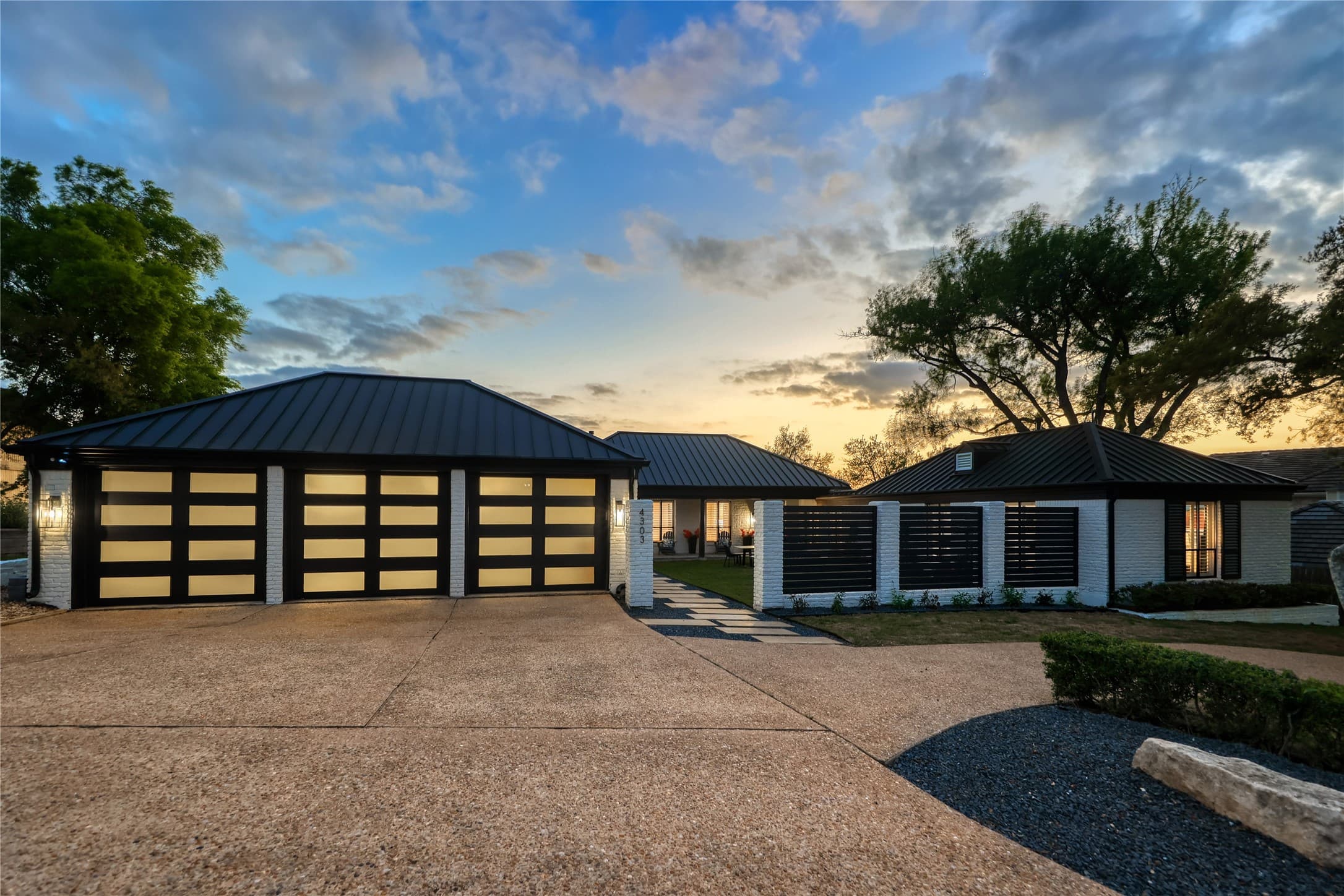 4303 Cat Mountain Dr