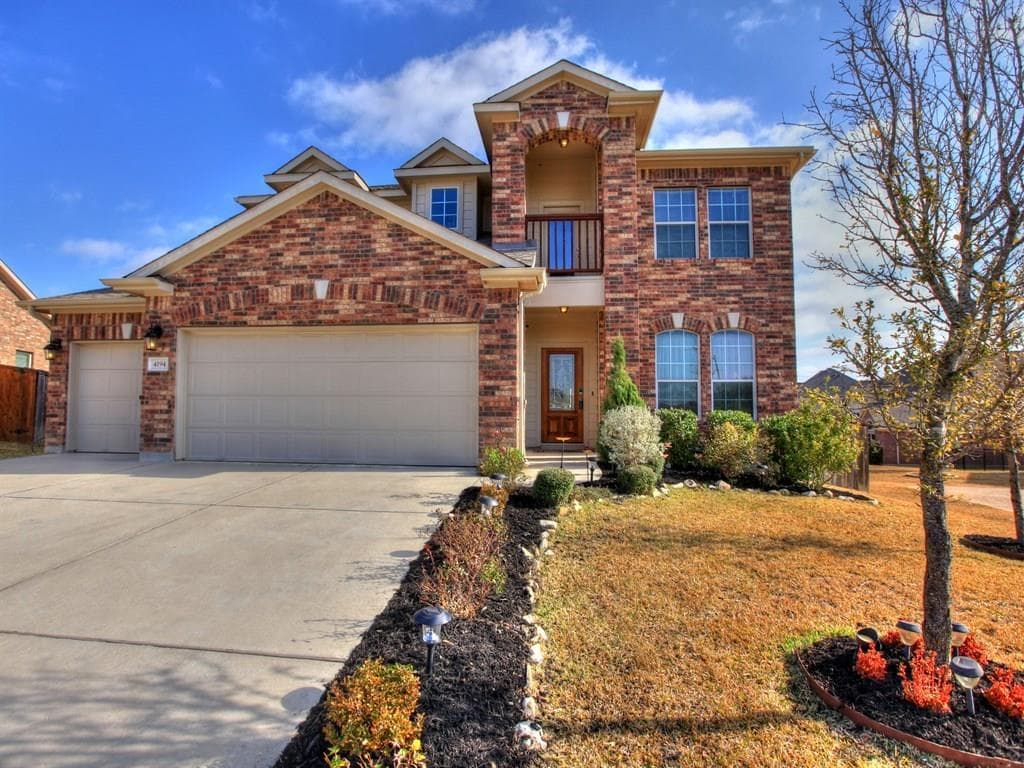4194 Woodhaven Trl