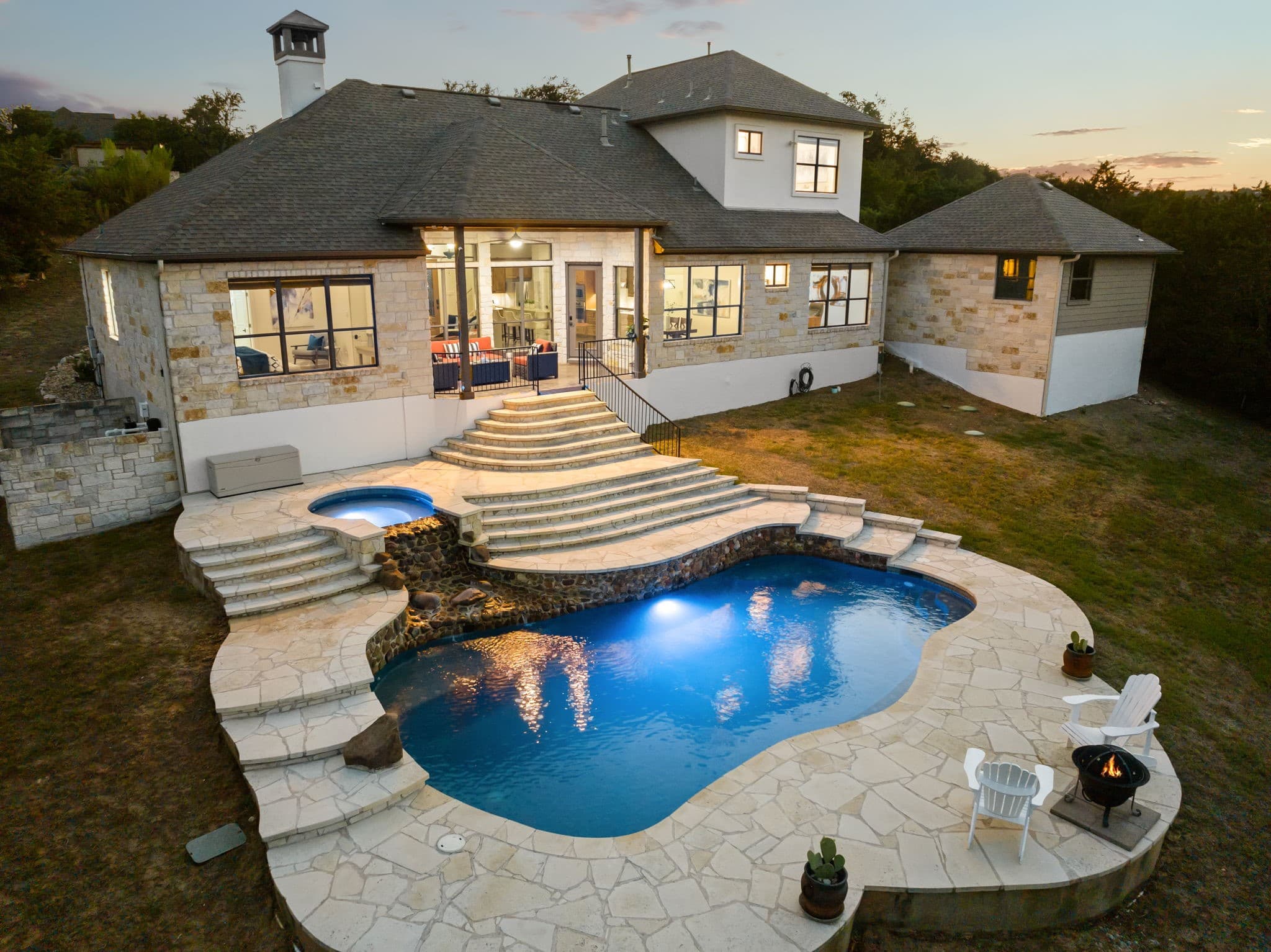 4800 Creek Meadow Cv