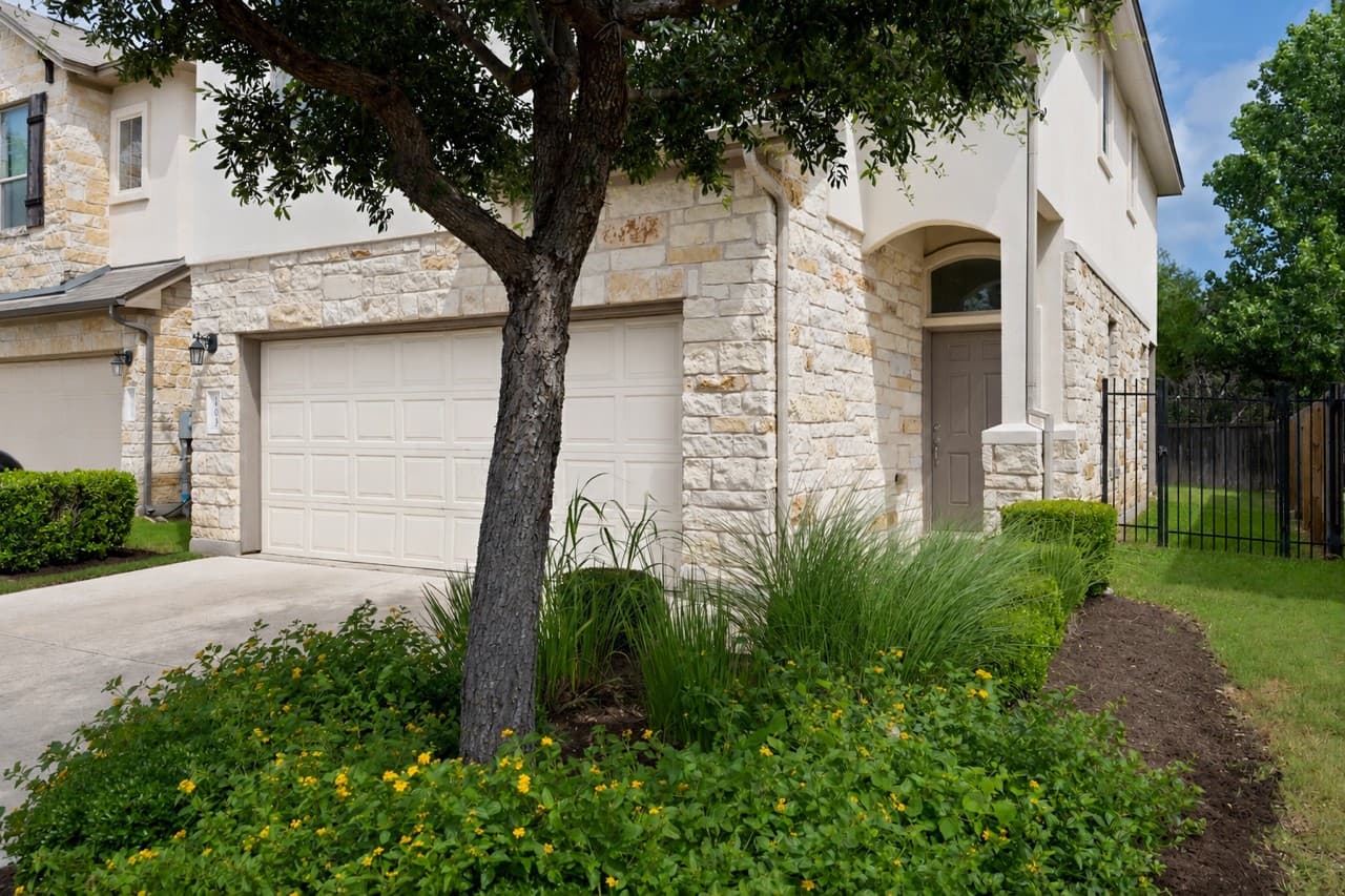 1401 Little Elm Trl Unit 203