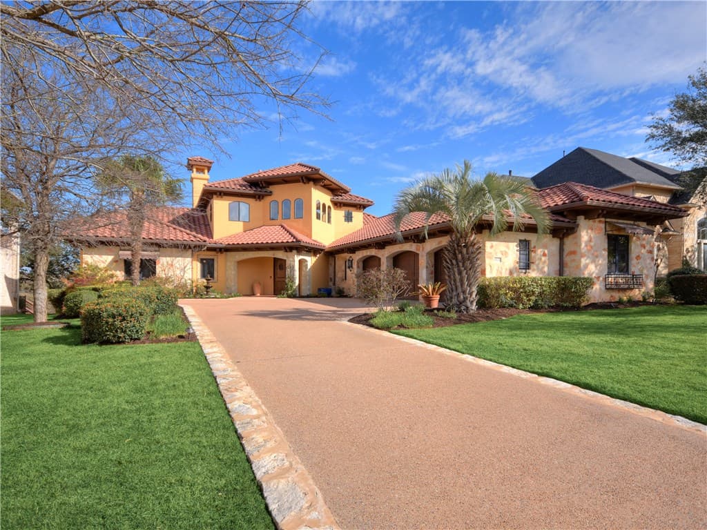 9525 Big View Dr