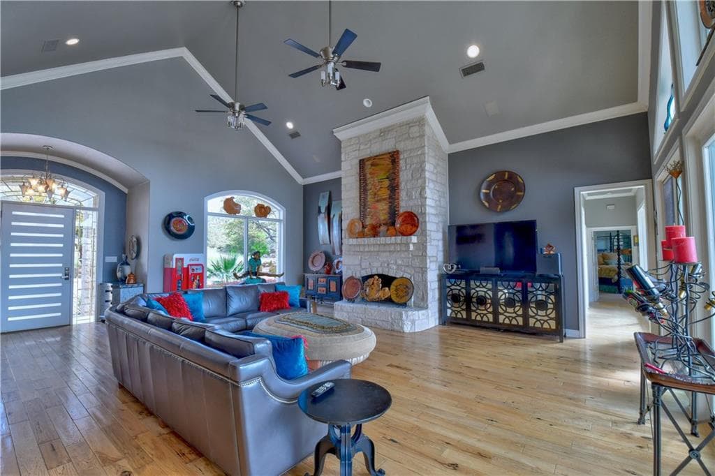 Gallery image 4
