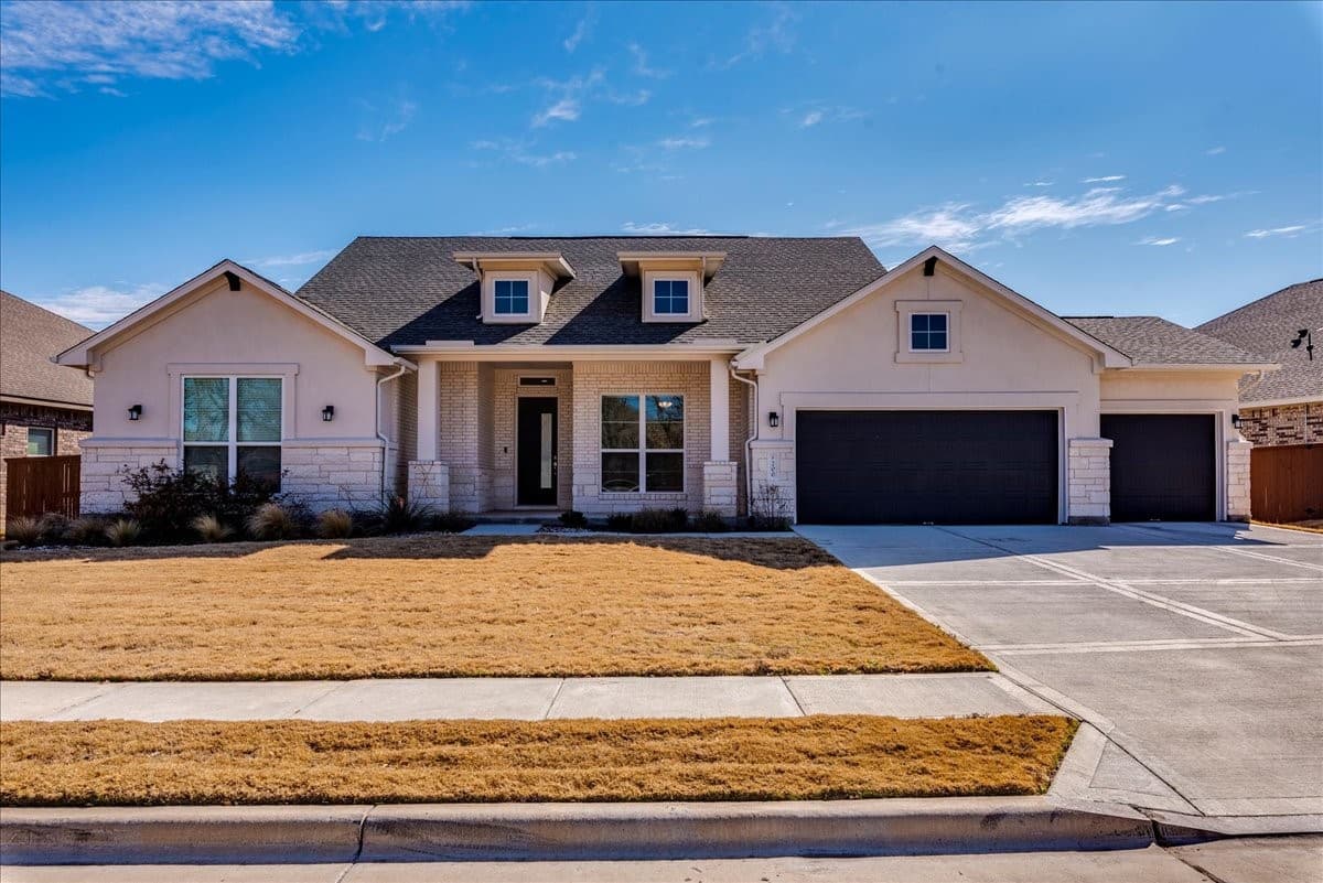 200 Milano Dr