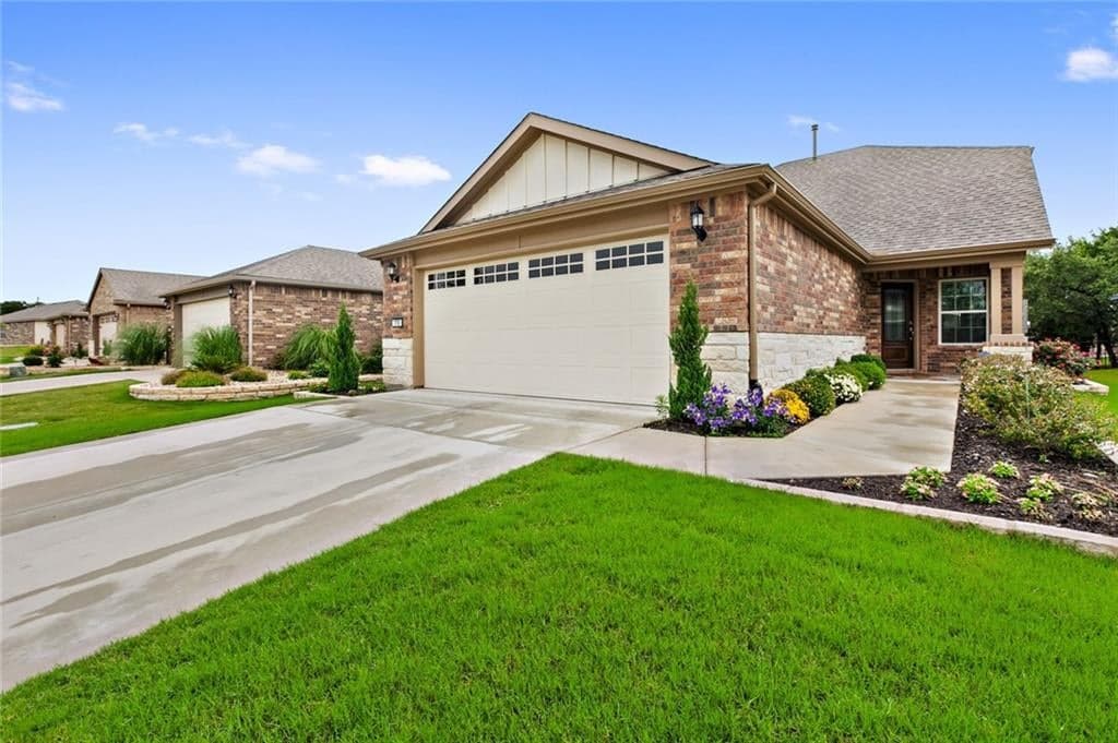 110 Paint Creek Ln