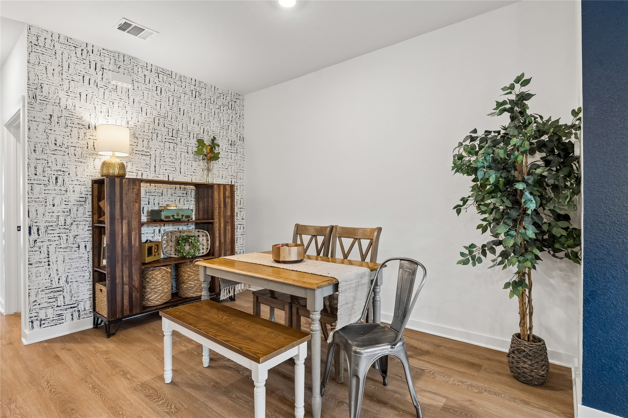 Gallery image 4