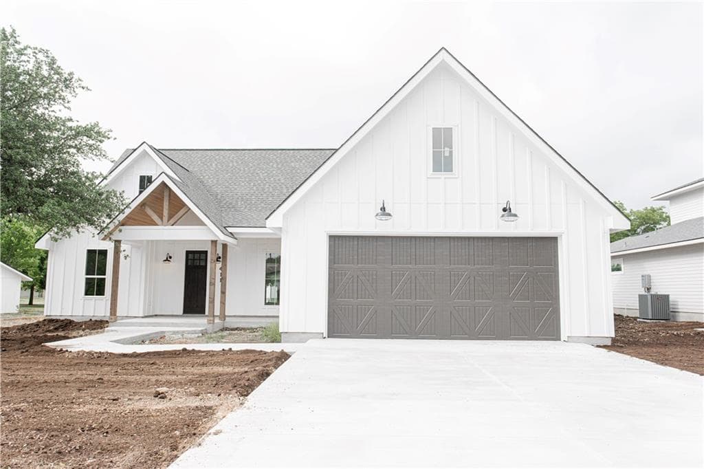 Main property image
