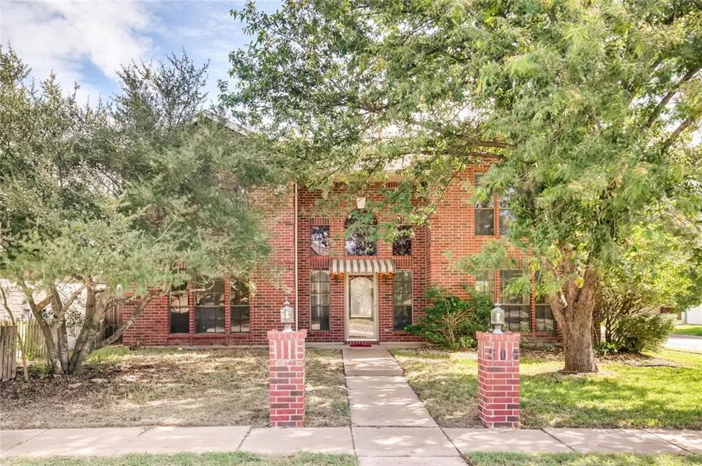 500 Deercreek Ln