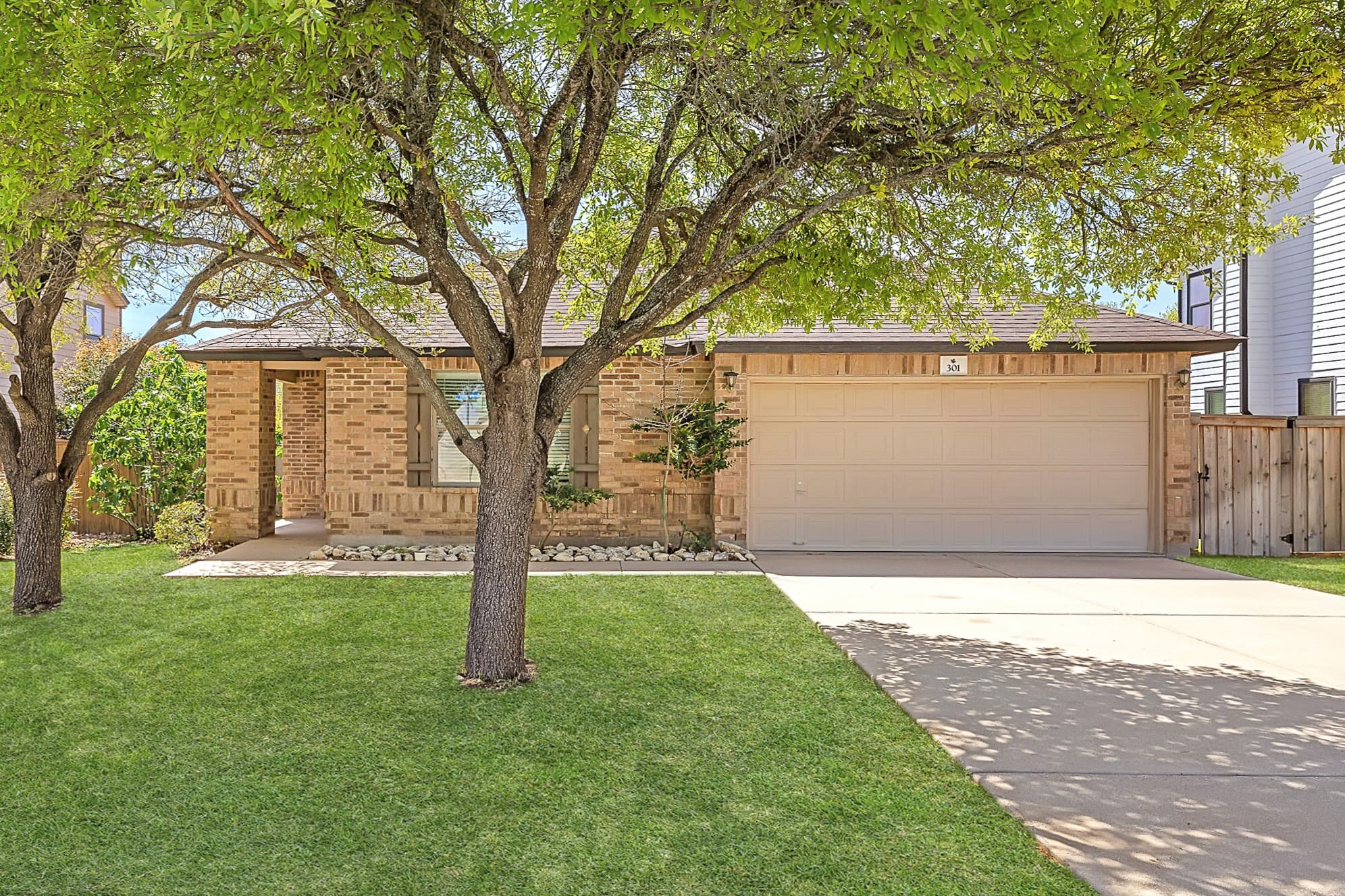 301 Wildwood Dr
