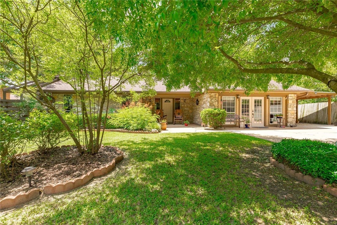 Main property image
