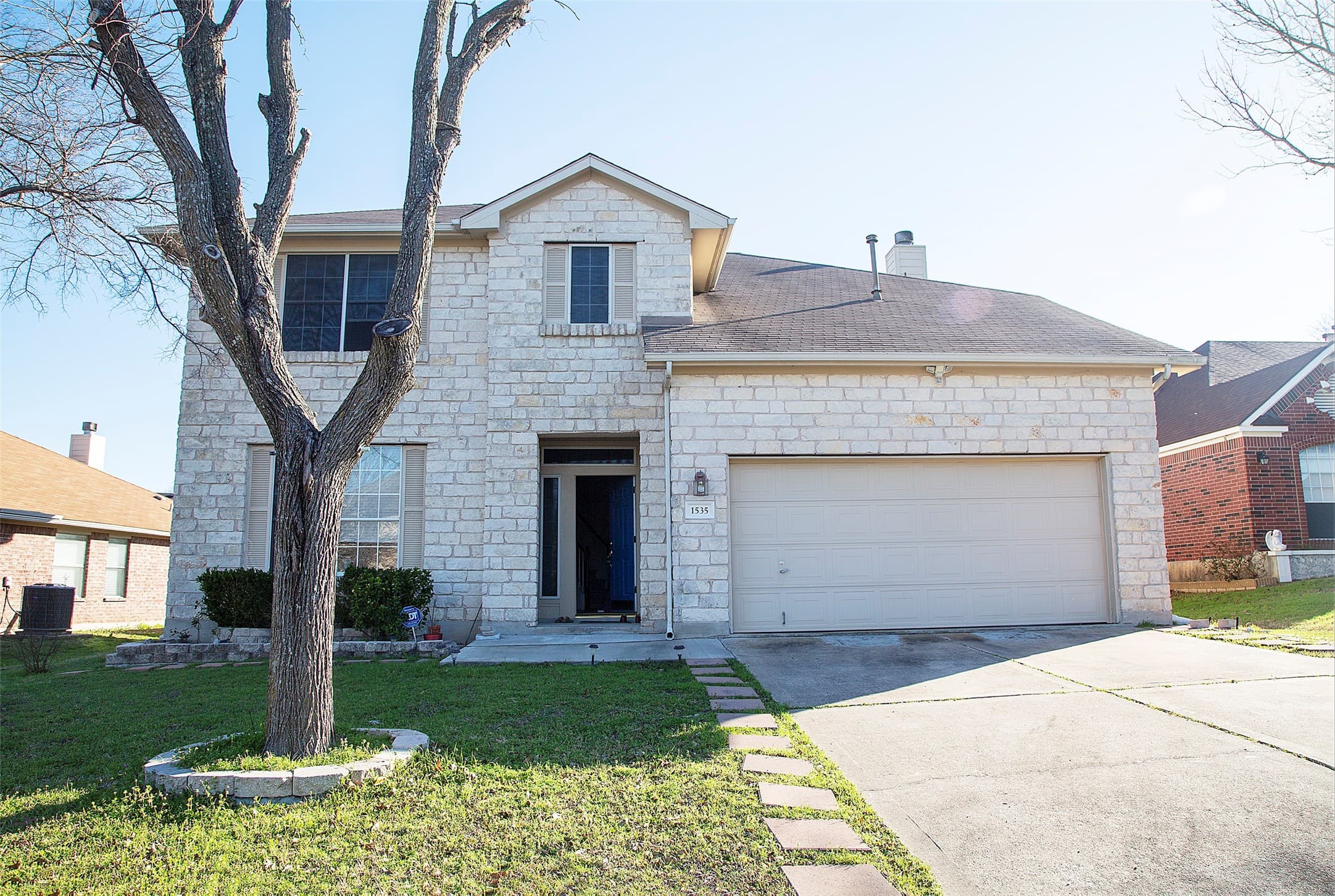 1535 Bradbury Ln