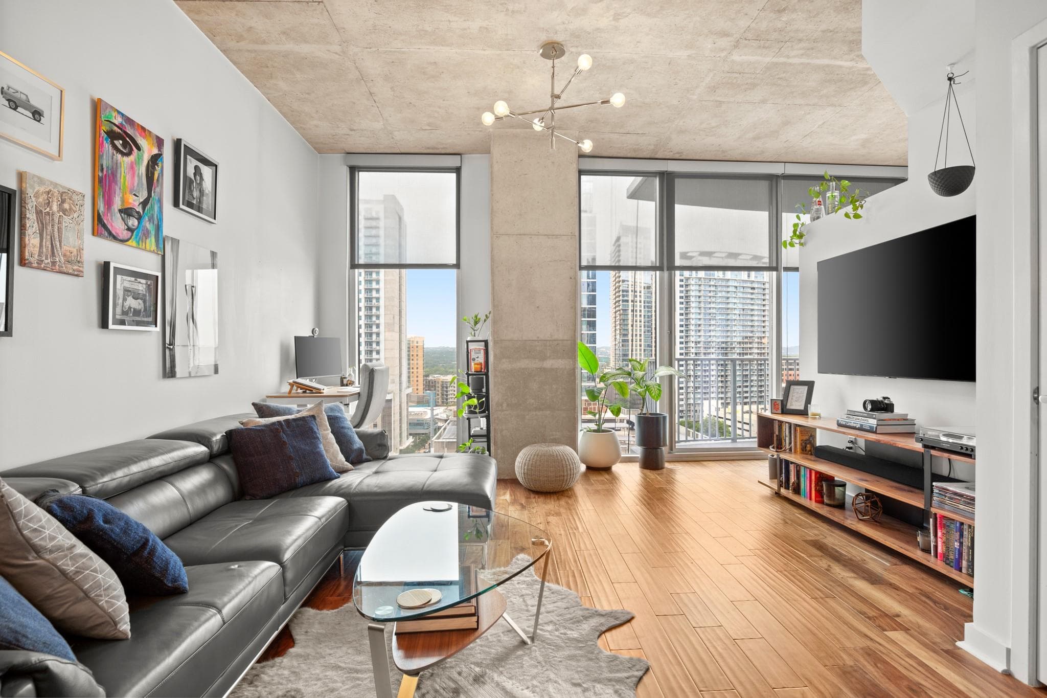 360 Nueces St Apt 1306