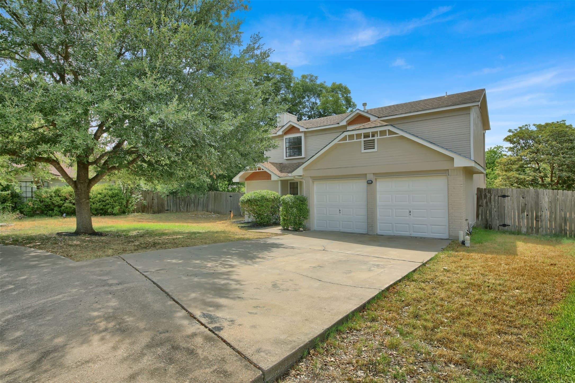 Main property image