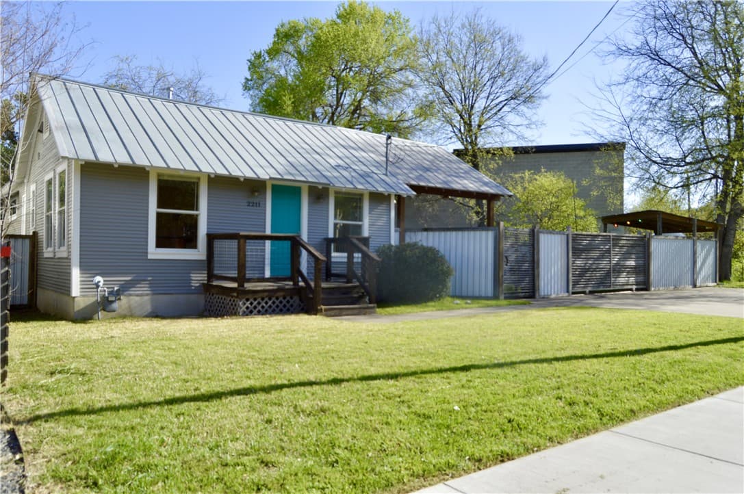 2211 Thornton Rd
