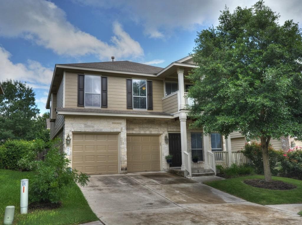 Main property image