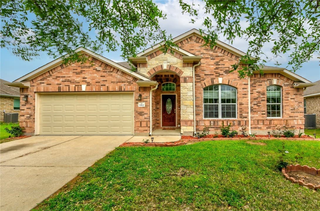 6812 Tulloch Way